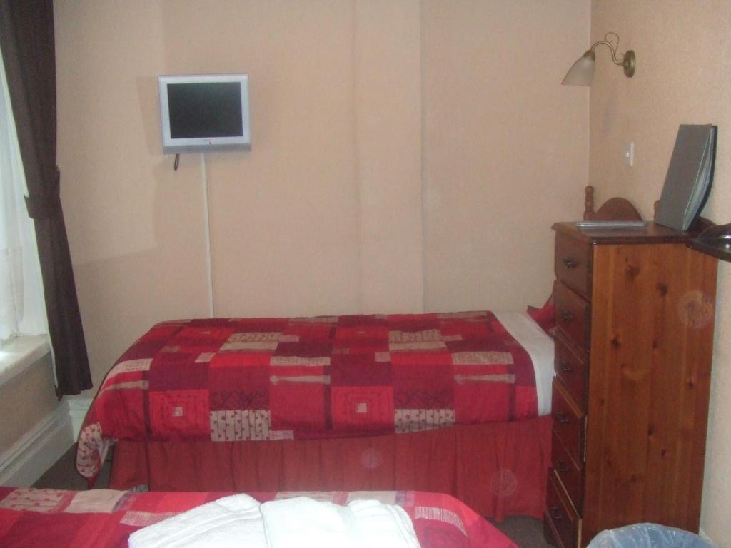 Boltonia Guest house 3*